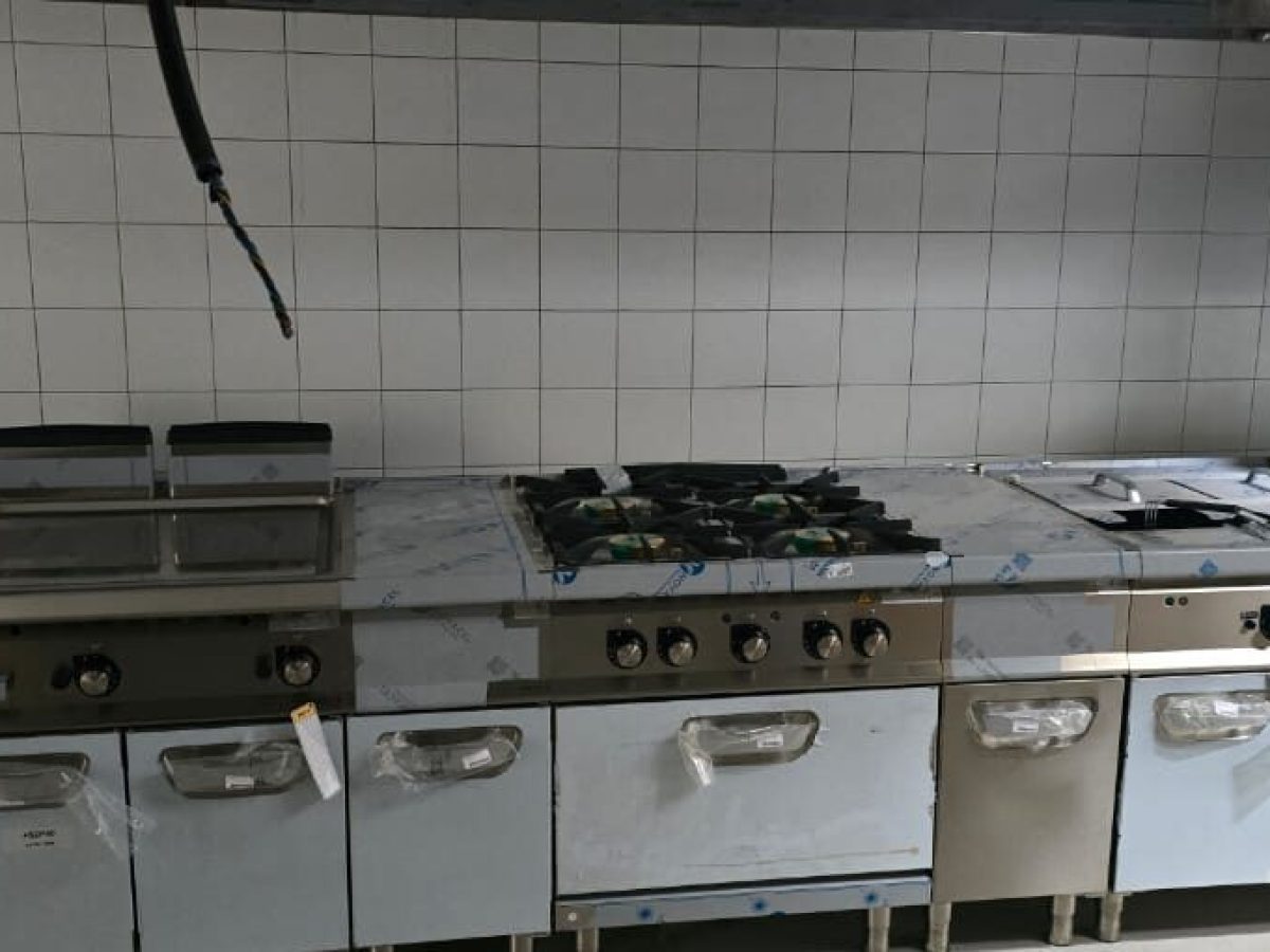 Melia Seafront, Eden Island, Seychelles - multi-outlet kitchen delivered by VME Group (view 02)