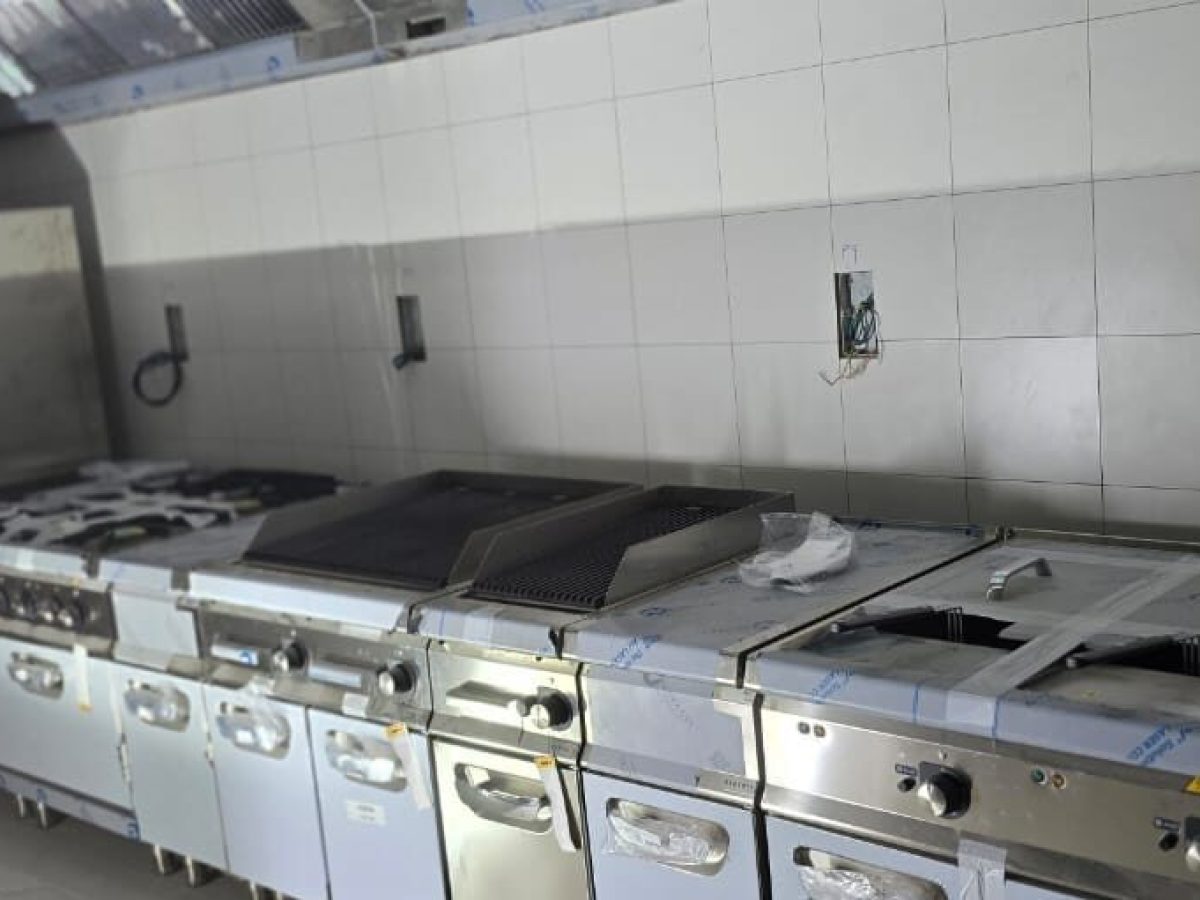 Melia Seafront, Eden Island, Seychelles - multi-outlet kitchen delivered by VME Group (view 03)